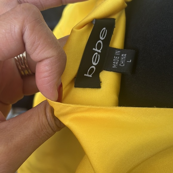 BEBE YELLOW ROMPER - Picture 5 of 6